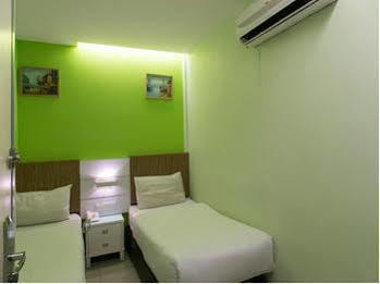 Oyo Rooms Sunway Pyramid Mall Petaling Jaya Esterno foto