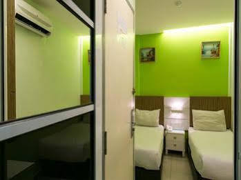 Oyo Rooms Sunway Pyramid Mall Petaling Jaya Esterno foto